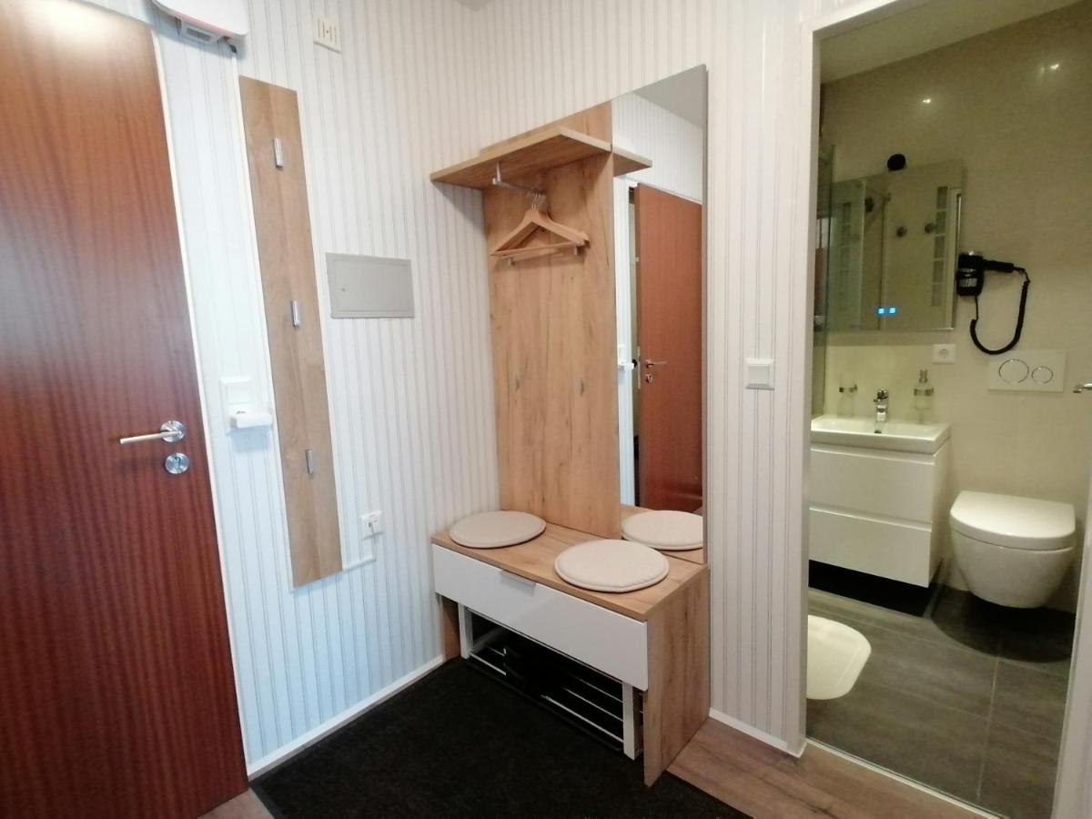 Ferienwohnung Am Schluchsee Mit Balkon & Pool Eksteriør billede